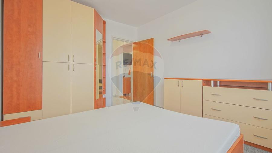 Apartament 3 camere de inchiriat, zona Grivitei