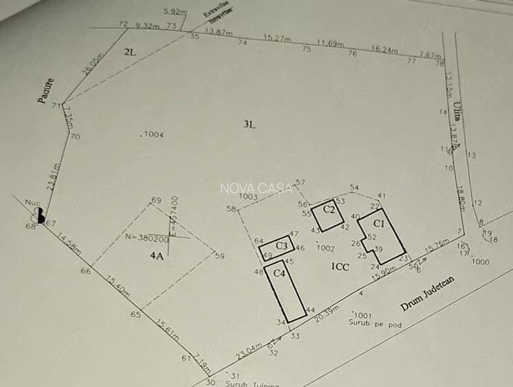 Conac cu Arhitectură Tradițională și 2,1 Hectare de Teren - 10