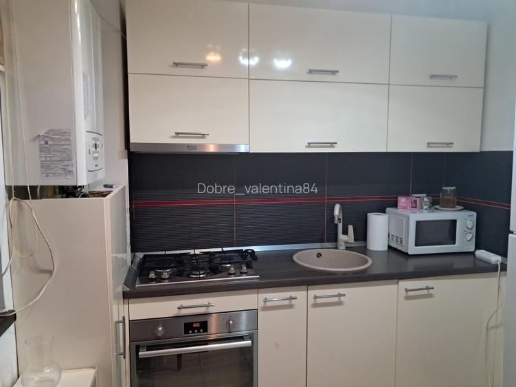 Inchiriez garsoniera vis a vis de Cofetăria Cafina - 2