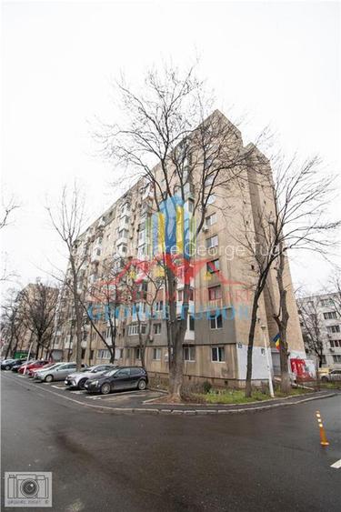 Ap. 3 camere,51 mp (cu centrala termica) Aleea Campul cu Flori 3, Bl M49, Sect.6 - 37