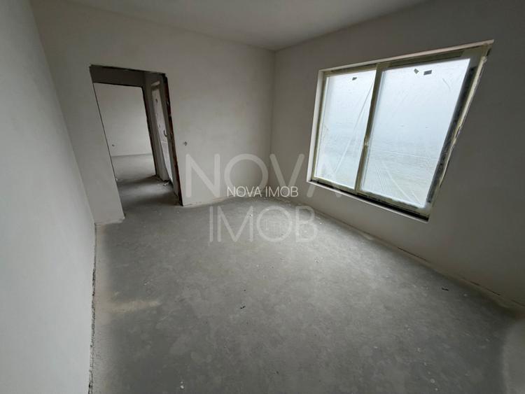 Casa tip duplex, la alb - Sura Mica - COMISION 0 - 6