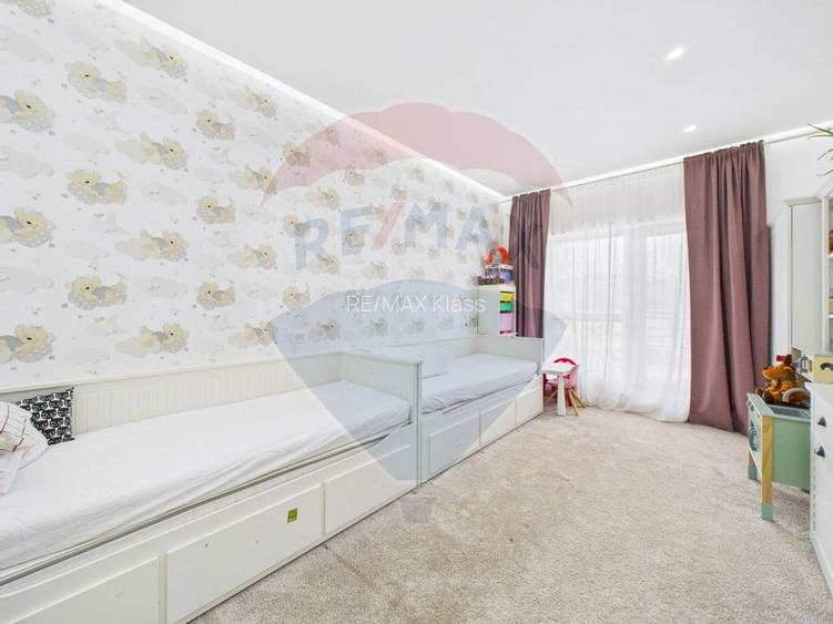 Apartament de vanzare - 3 camere 102mp + Terasa cu foisor 45mp - 23