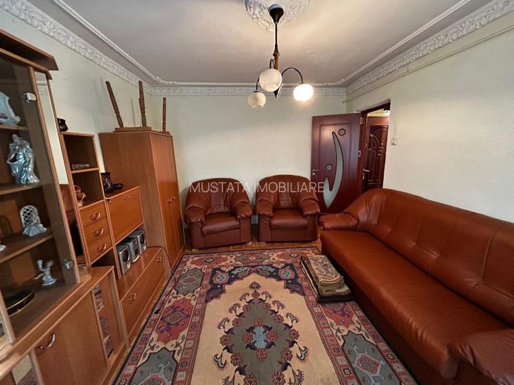 - Apartament 2 camere, confort 1 decomandat, zona Plantelor - 2