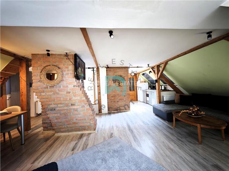 Închiriez Mansardă, Magazinul Star, Brașov - 2