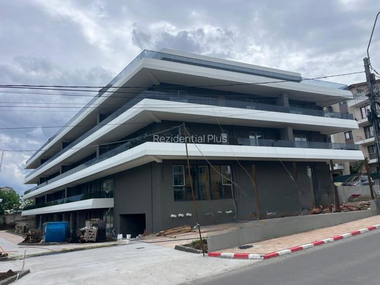 2 camere luminos, etaj 1/3, Bloc boutique, lift – Emil Racovita - 4