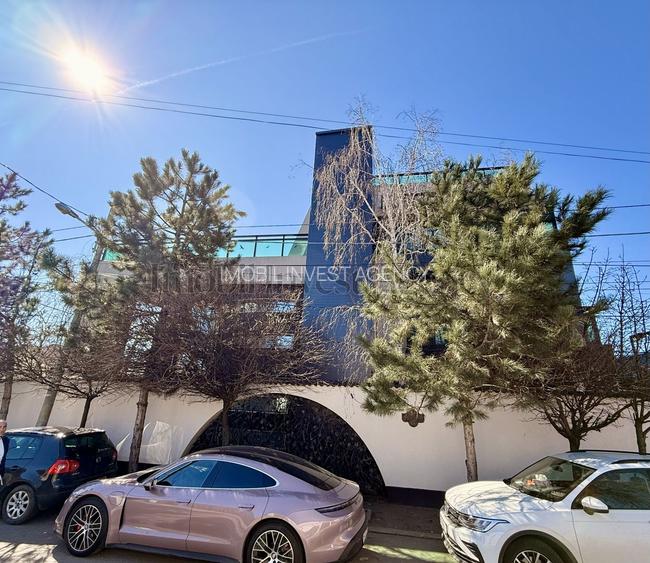 Vilă P+1+M cu lift, 262 mp utili, 2 terase panoramice, teren 348 mp - 2