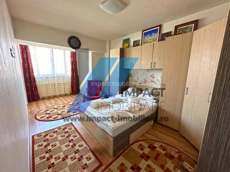 4 camere decomandate,Calea Bucuresti-Universitate,centrala termica,3 dormitoare - 3