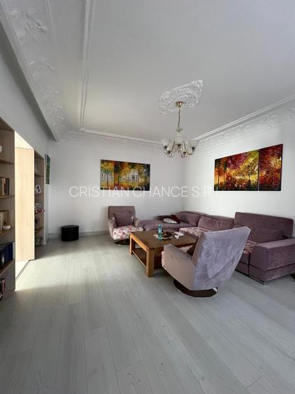 8133  Casa 5 camere Centru - 2