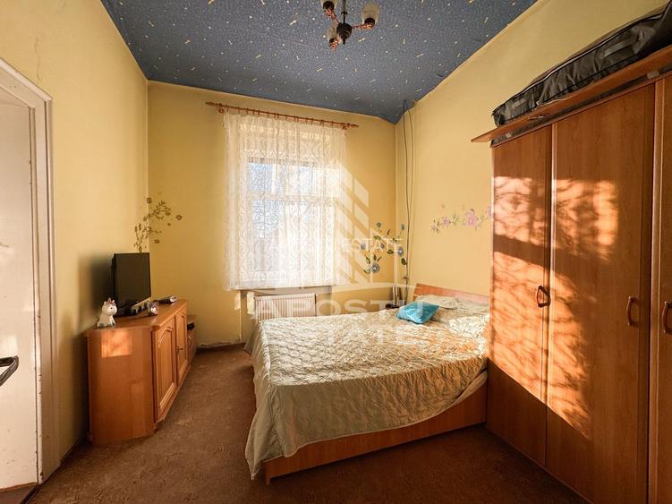 Casa la curte comuna cu 2 familii | 80mp utili | 350 teren | Sagului - 3