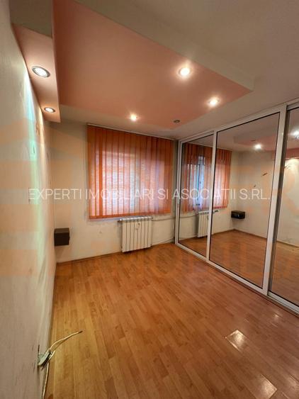Apartament 2 camere, situat in zona Tomis Nord - 5