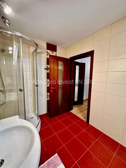 VILA DE INCHIRIAT IN MIJLOCUL NATURII - 32