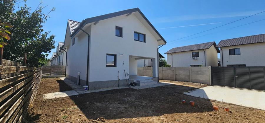 Casa individuala comuna Berceni Padurea Craiului.