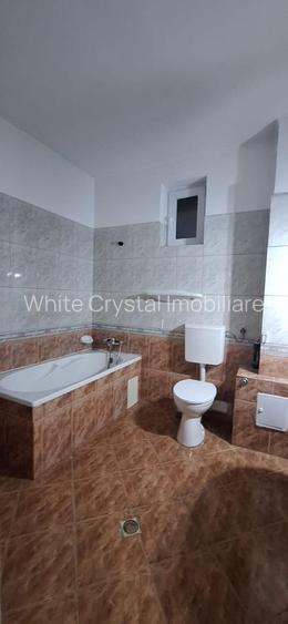 Închiriez vilă, 9 camere,Mihai Bravu, pretabil birouri/firme,nemobilat - 7