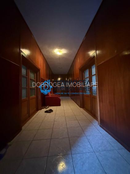 Casa batraneasca 229 mp + teren 675 mp, deschidere stradala 15,8 ml - 4