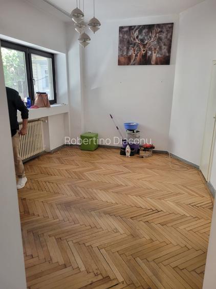 PROPRIERTAR INCHIRIEZ ap. 2 CAM, (parter inalt) str.ARMENEASCA colț cu Bd.CAROL - 16