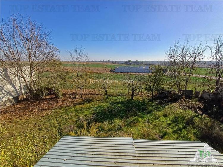 Vila cu 3 Camere si teren de 700 mp de vanzare in Frumusani - 11