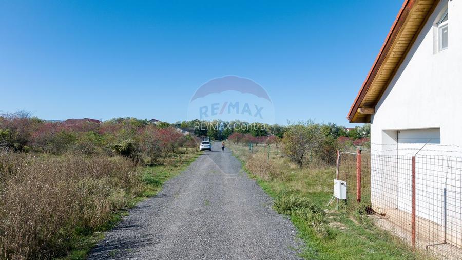 Teren Sanpetru -livada, Strada Nucului, 1296mp, apa, gaz, curent - 8