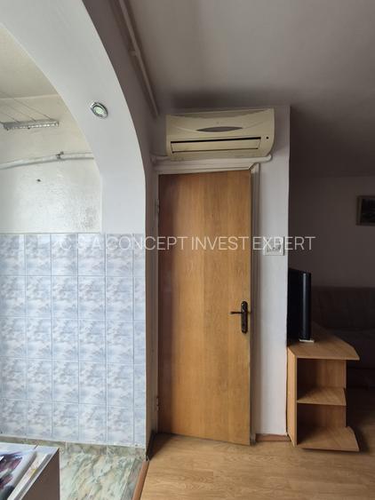 EROII REVOLUTIEI - 2