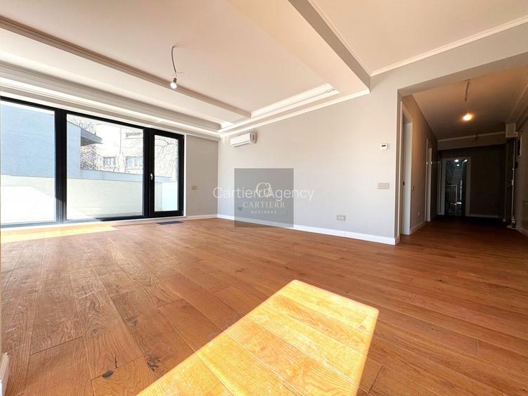 4 CAMERE + 2 BALCOANE + PARCARE| PALATUL PARLAMENTULUI | COMISION 0 - 6