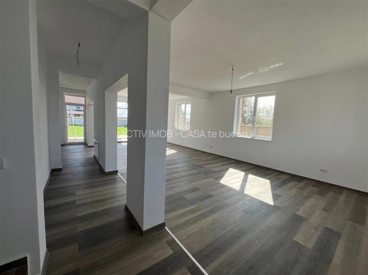 Olosag, Vila P+1E, 194 Mp., Compartimentare  Moderna - 4