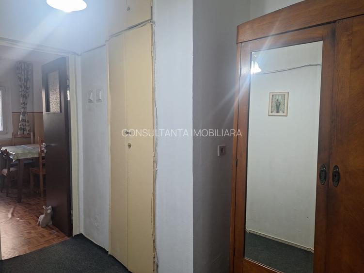 2 Camere Decomandat Etaj 2 la 5 min Metrou Gorjului Ideal Investiție - 7