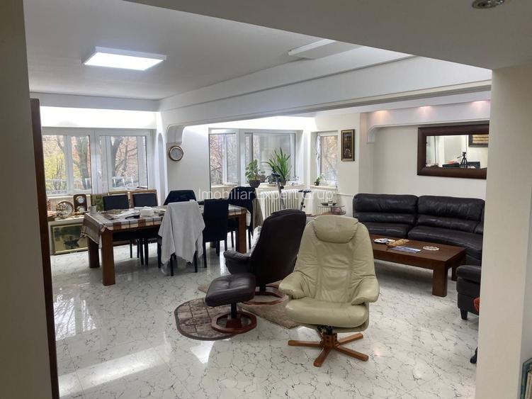Apartament 4 camere (fost 5) Blv. Unirii (La fântâni), 120 mp - 2