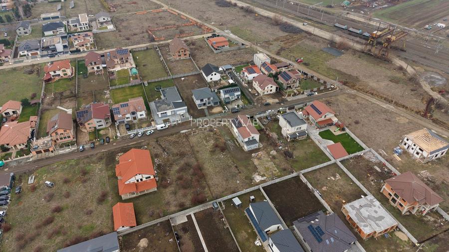 Teren intravilan de 925 mp în Vladimirescu - 14