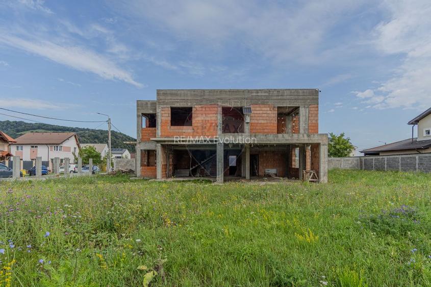 Comision 0% - Casa la rosu cu teren de 1000mp - Harman - 8