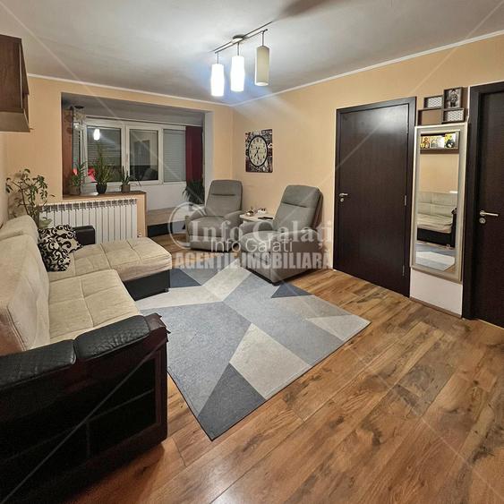 | Apartament cu 3 camere | Micro 19 | Mobilat | - 3