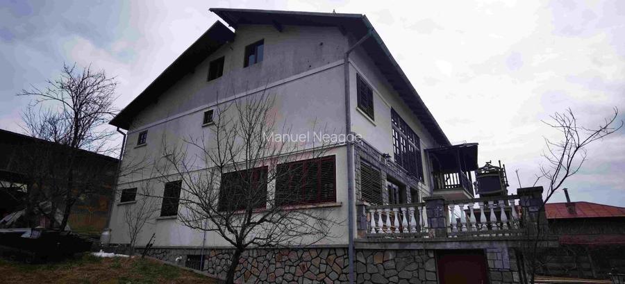 Super proprietate langa Breaza  cu teren  5000Mp , structura solida , cazemata - 9