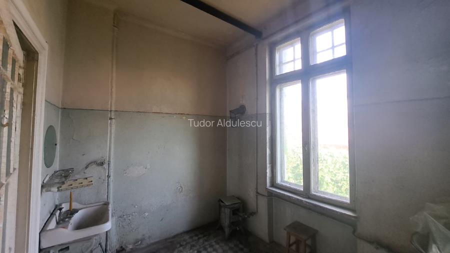 Apartament Interbelic cu Mansarda - Armeneasca - Gradina Icoanei - Universitate - 9