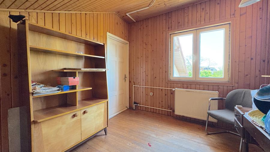 Casa Individuala - 10 Camere - Teren 990 MP - 288 MP utili - Gradina & Anexe