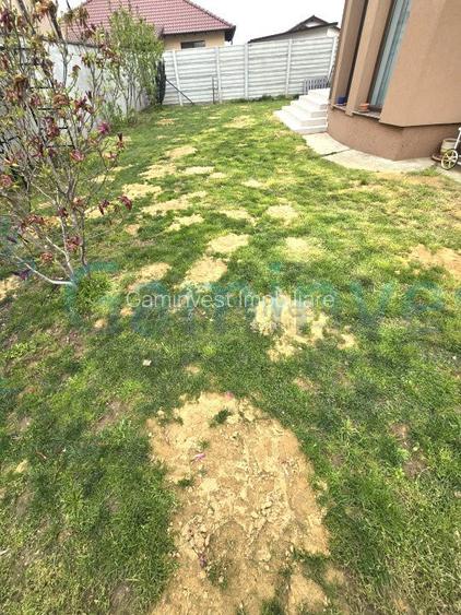 Casa cu 4 camere de vanzare, zona linistita, Santandrei, Bihor V4050 - 19