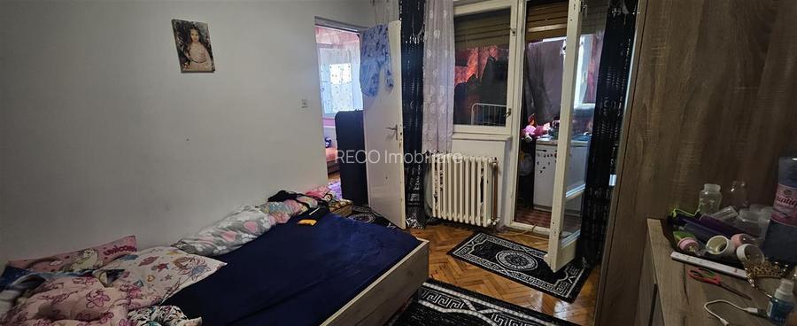 RECO. Apartament luminos cu 2 camere la etajul 4 4 - 2