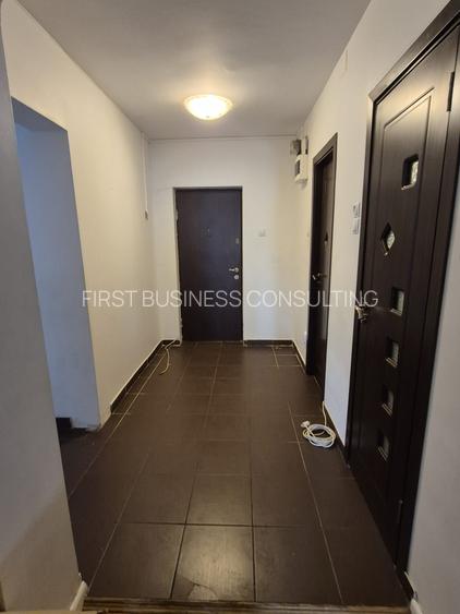 1 Mai - Clucerului - apartament deosebit, 3 camere - 24