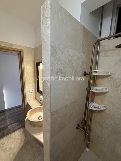 3 Camere - Centrul Vechi - Strada Doamnei - Centrala Imobil - Terasa 20 mp - 14