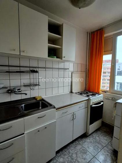 Garsoniera, semidecomandata, 31 mp, balcon, zona Eroii Revolutiei - 3
