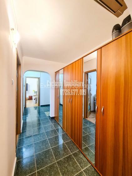 AP 3 cam 70 mp cu Centrala pe gaz si Parcare - mobilat si utilat - termen lung - 12