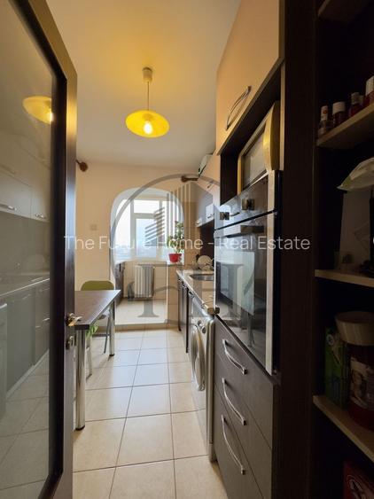 Apartament 2 camere de vanzare Constanta, Zona Tomis Nord - 11