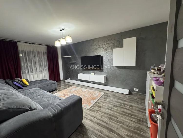 Apartament 3  camere CARTIER E3  Etajul 2 din 4 - 5