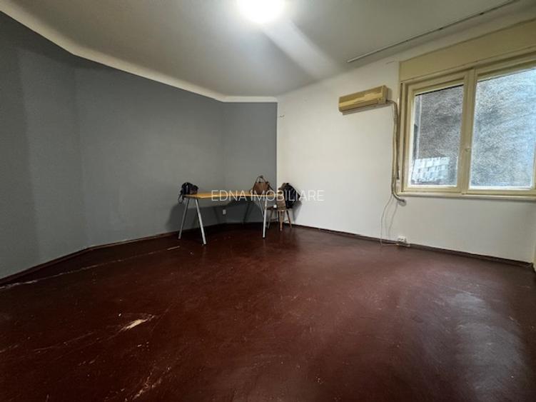 Inchiriere 5 camere, Piata Romana - 13