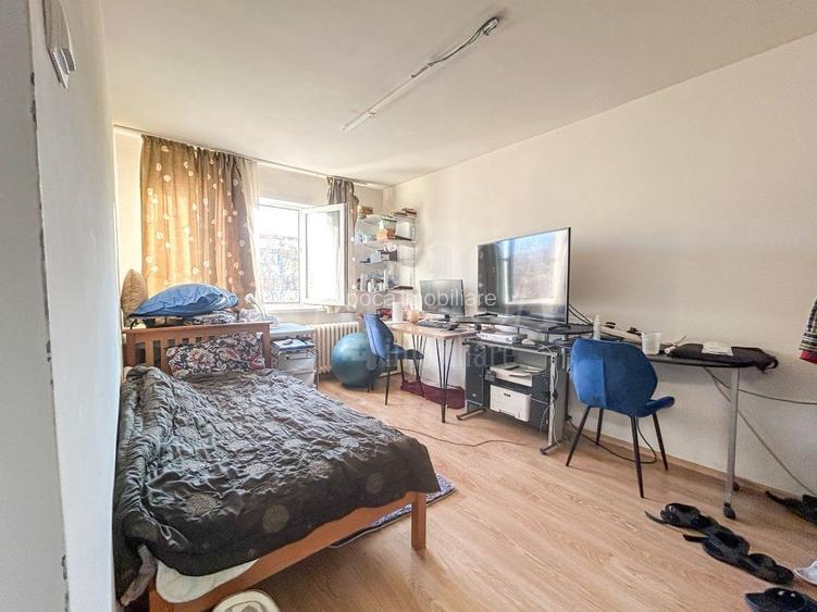 Apartament 4 camere de vanzare in Manastur, Cluj Napoca - 2