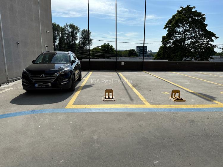 Spatiu comercial stradal cu locuri de parcare privata - 2