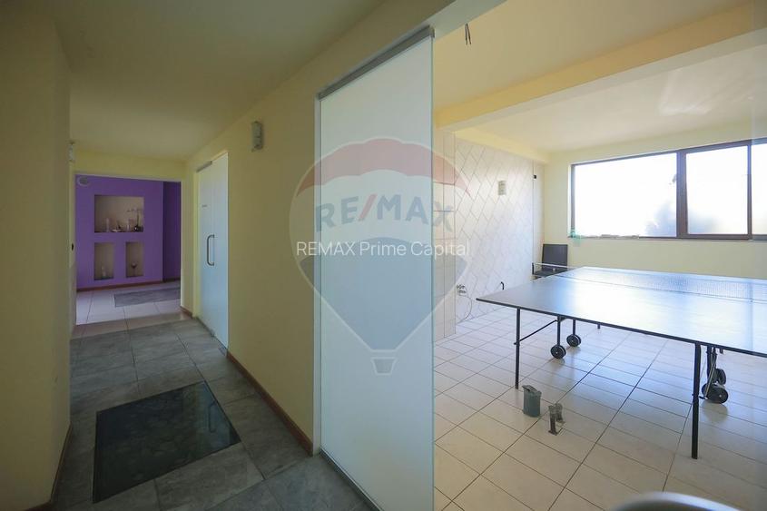 Hotel / Pensiune cu 24 camere de vânzare - Băile 1 Mai - 22