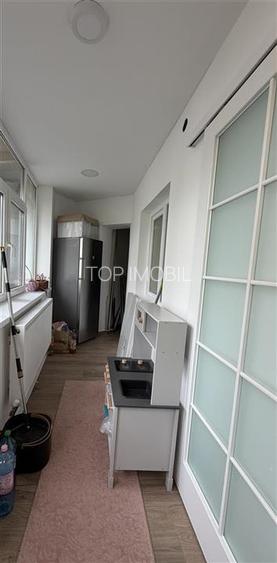 Apartament 4 camere, 2 bai, renovat complet- Nicolina - 10