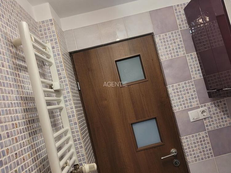 Garsoniera Dristorului-metrou-bloc mixt 1983 - 12