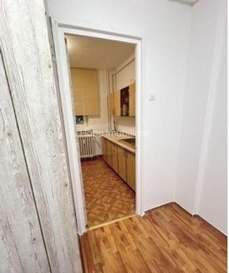 Piata Sudului-soseaua Oltenitei-apartament 3 camere - 5