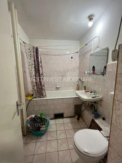 Apartament 3 camere de vânzare – 96.000 € - 5