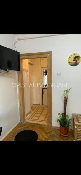 Garsoniera Armeneasca, centrala proprie, fara risc seismic - 6