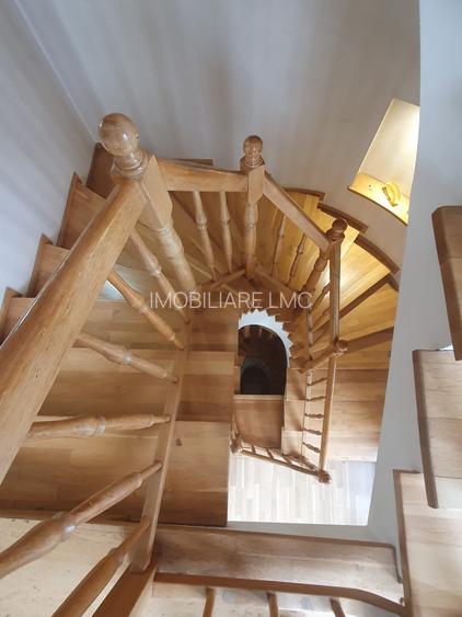 OFERTA EXCEPTIONALA - CASA  DE VANZARE -ZONA EXCLUSIVISTA - 16